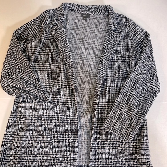 J. Jill Jackets & Blazers - J. Jill Wearever Collection Navy and Gray Plaid Houndstooth Open Jacket Size M